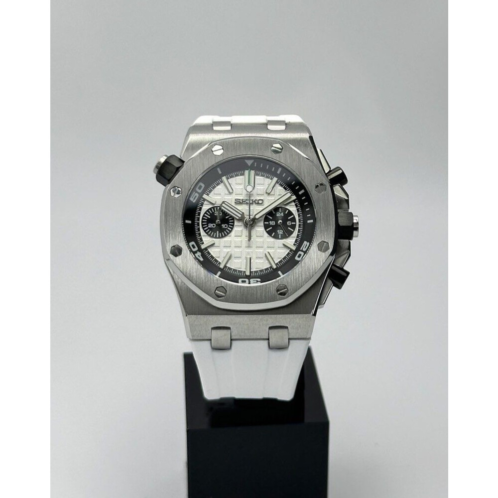 Custom Seiko Mod • White Panda AP ROO Quartz Chronograph • 46mm